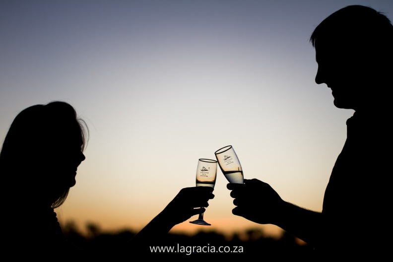 La-Gracia-Couple-Photography-Hannes&Talita-sunset-silhouette-engagement-celebrate